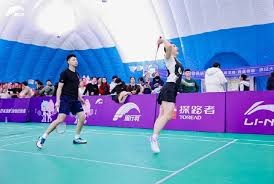 赌场筹码：不同面额组合对下注心理的影响。（筹码面额组合如何影响玩家的下注心理）